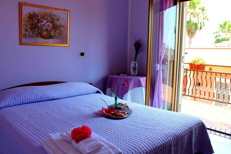 Hotel La Villa Misterbianco Esterno foto