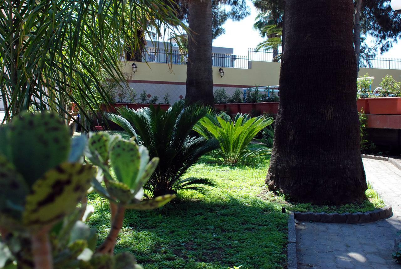 Hotel La Villa Misterbianco Esterno foto